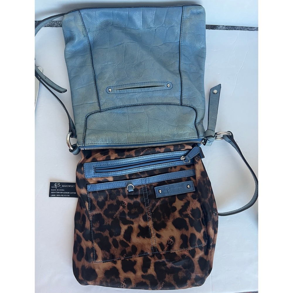 B. Makowsky Blue Leather Distressed Look Crossbody Shoulder Bag Purse - Picture 6 of 10